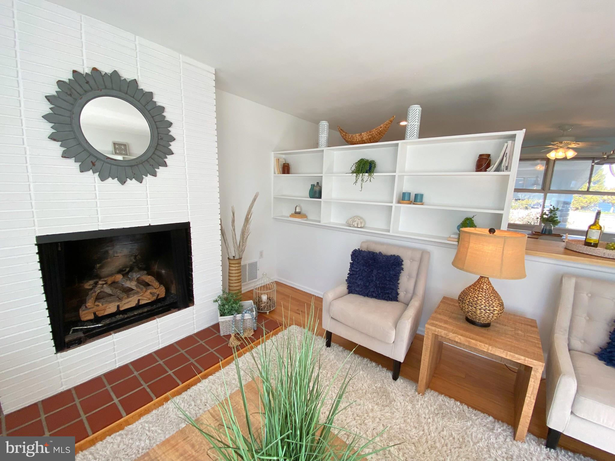 KNOLLWOOD - Residential