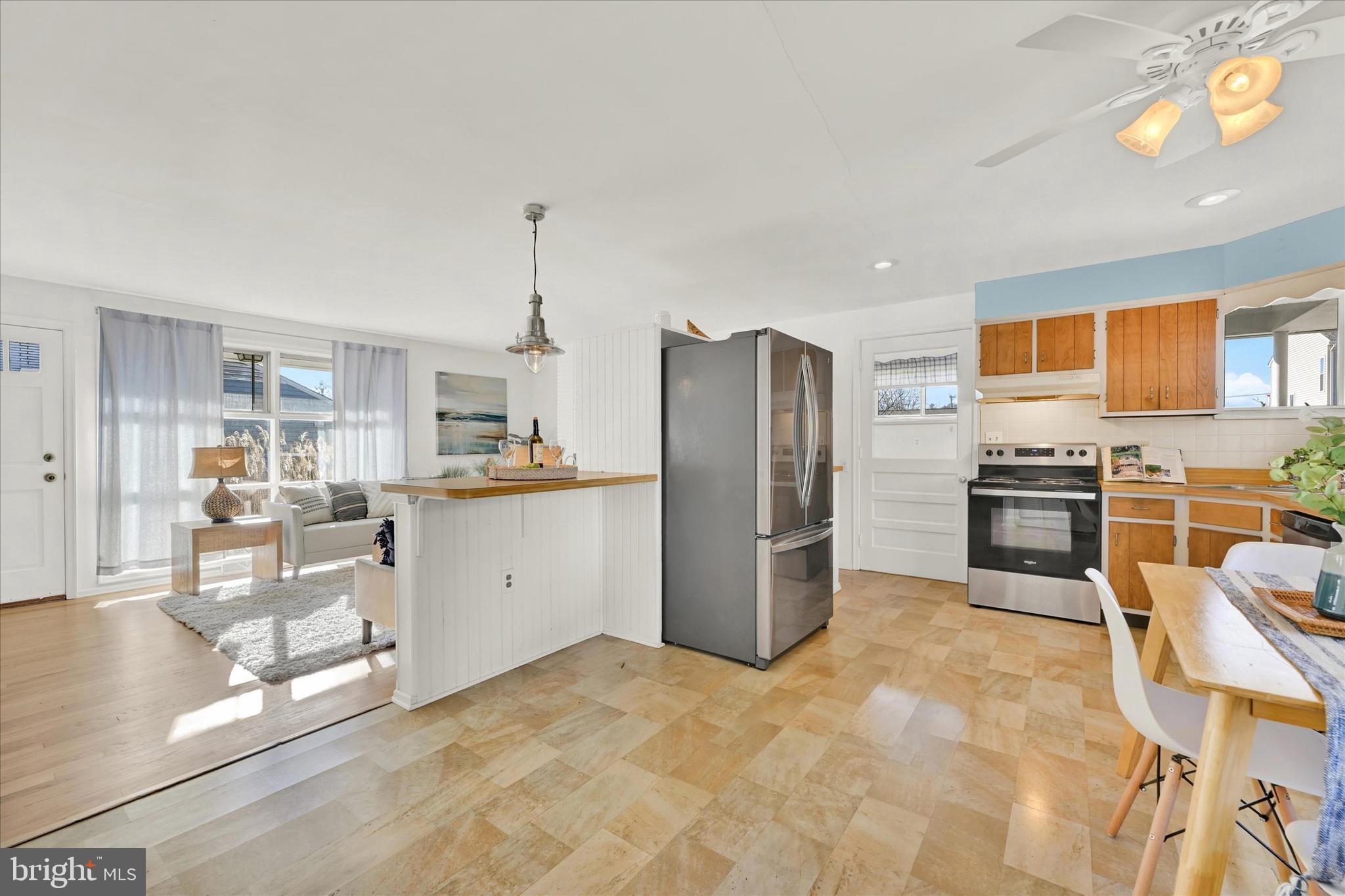 KNOLLWOOD - Residential