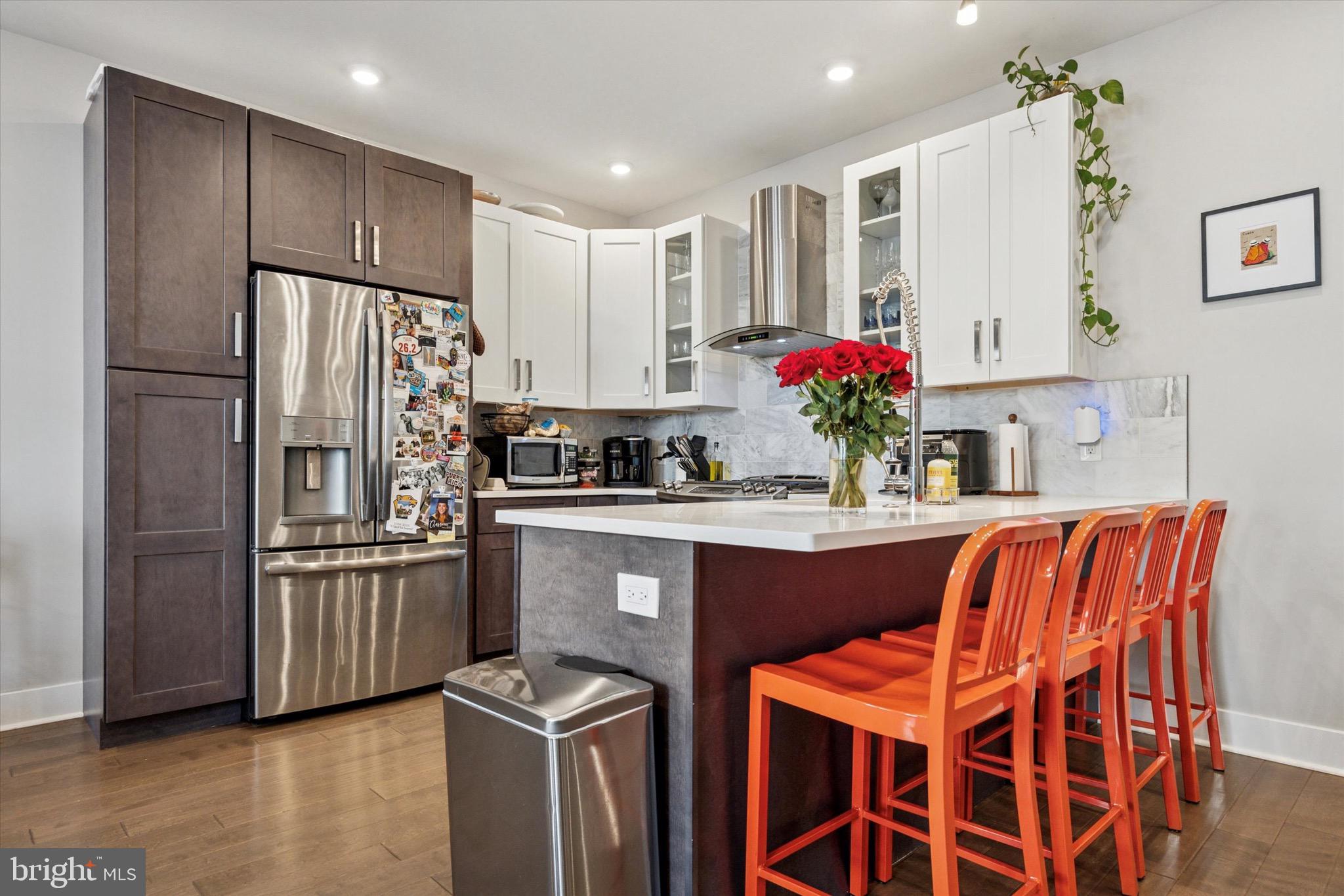 POINT BREEZE - Residential