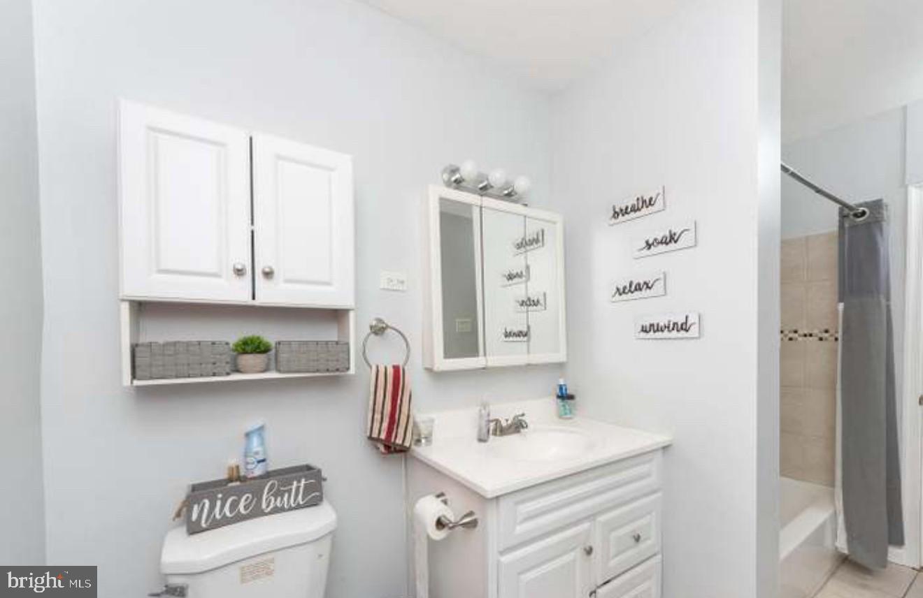 WASHINGTON VILLAGE - Residential Lease