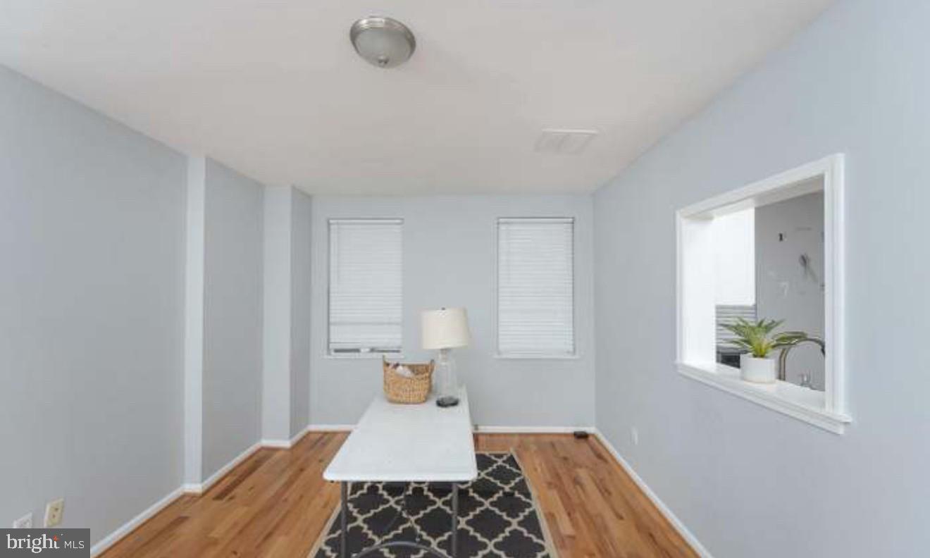 WASHINGTON VILLAGE - Residential Lease