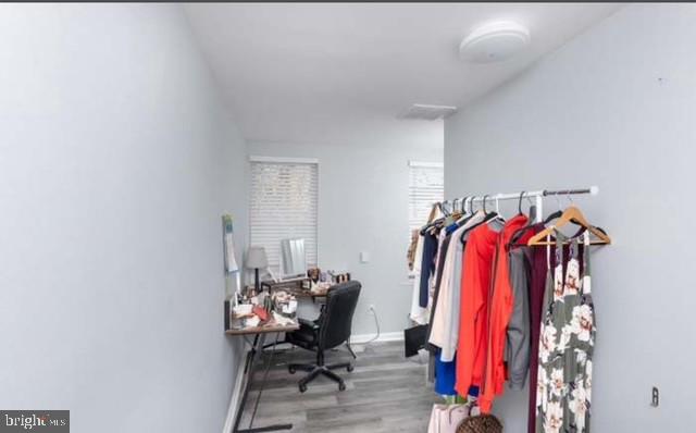 WASHINGTON VILLAGE - Residential Lease