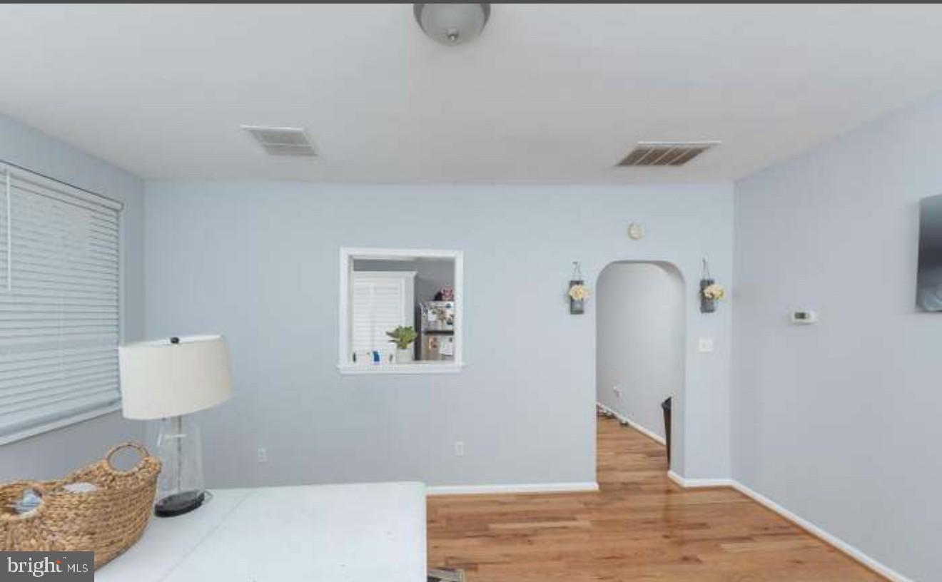 WASHINGTON VILLAGE - Residential Lease