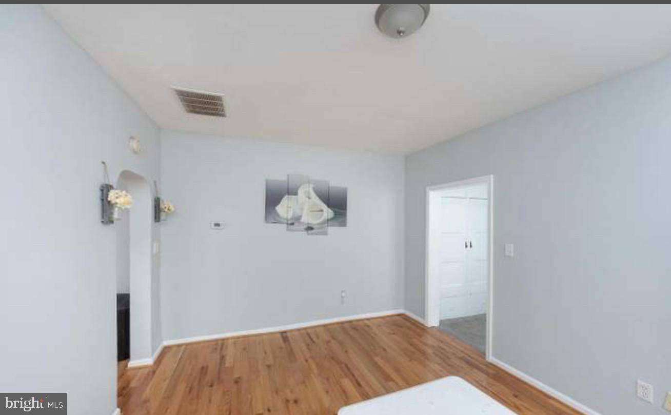 WASHINGTON VILLAGE - Residential Lease