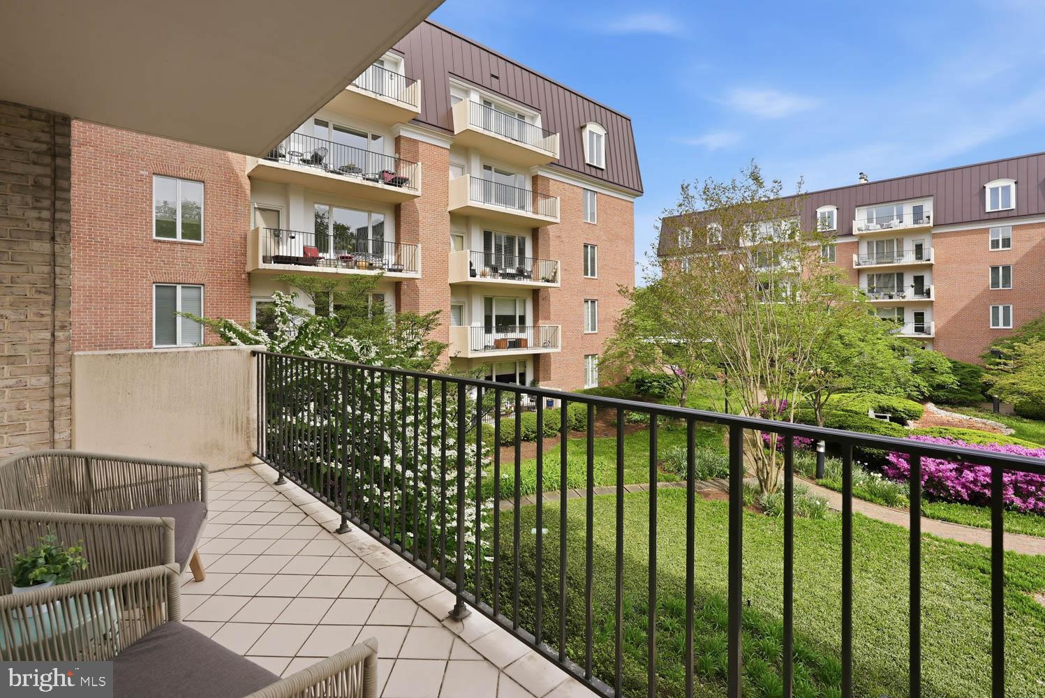 CHEVY CHASE - Residential