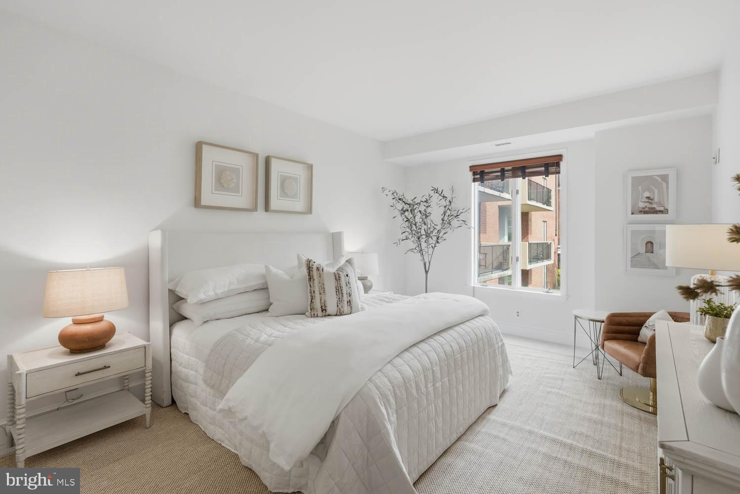 CHEVY CHASE - Residential