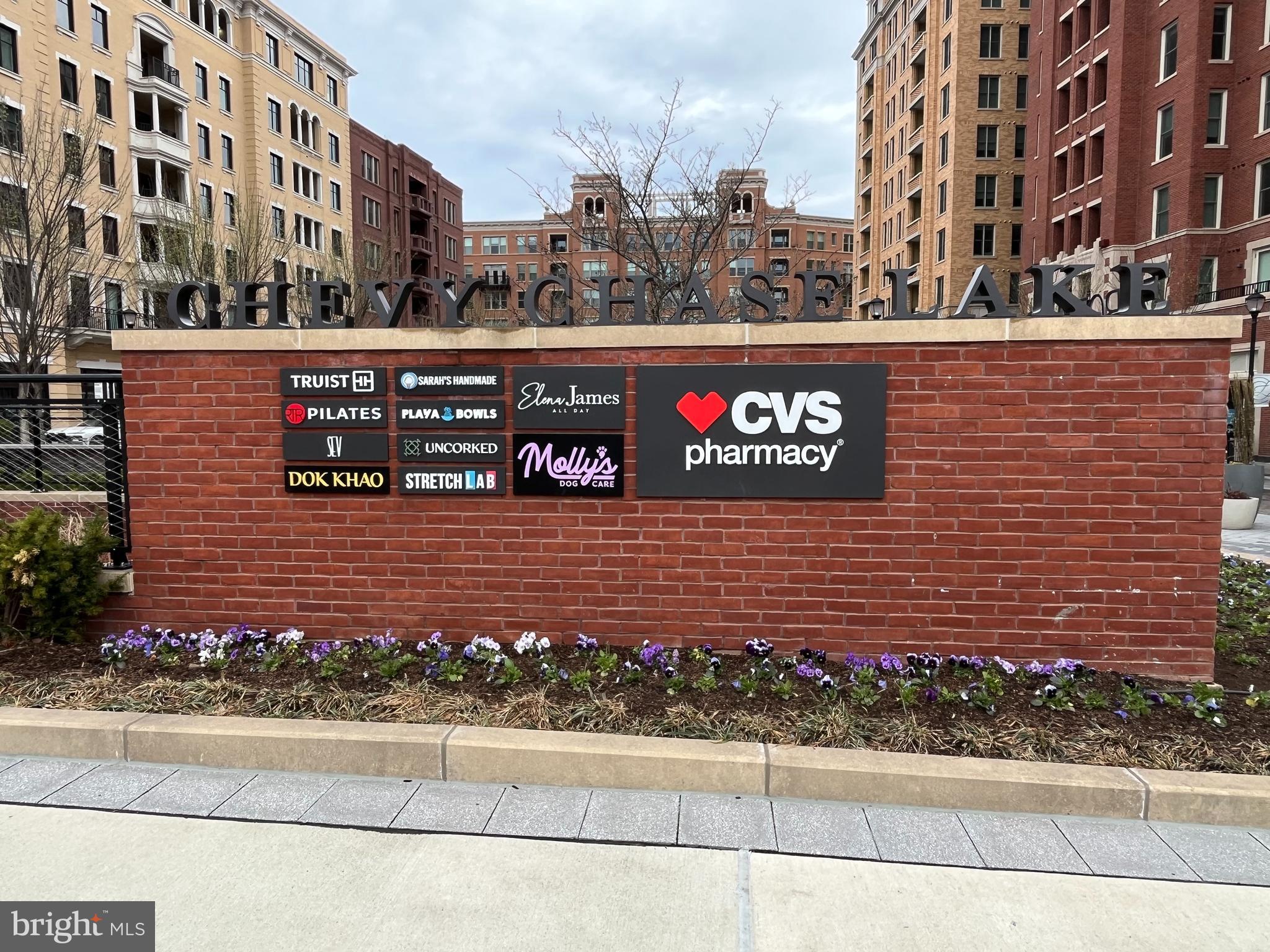 CHEVY CHASE - Residential