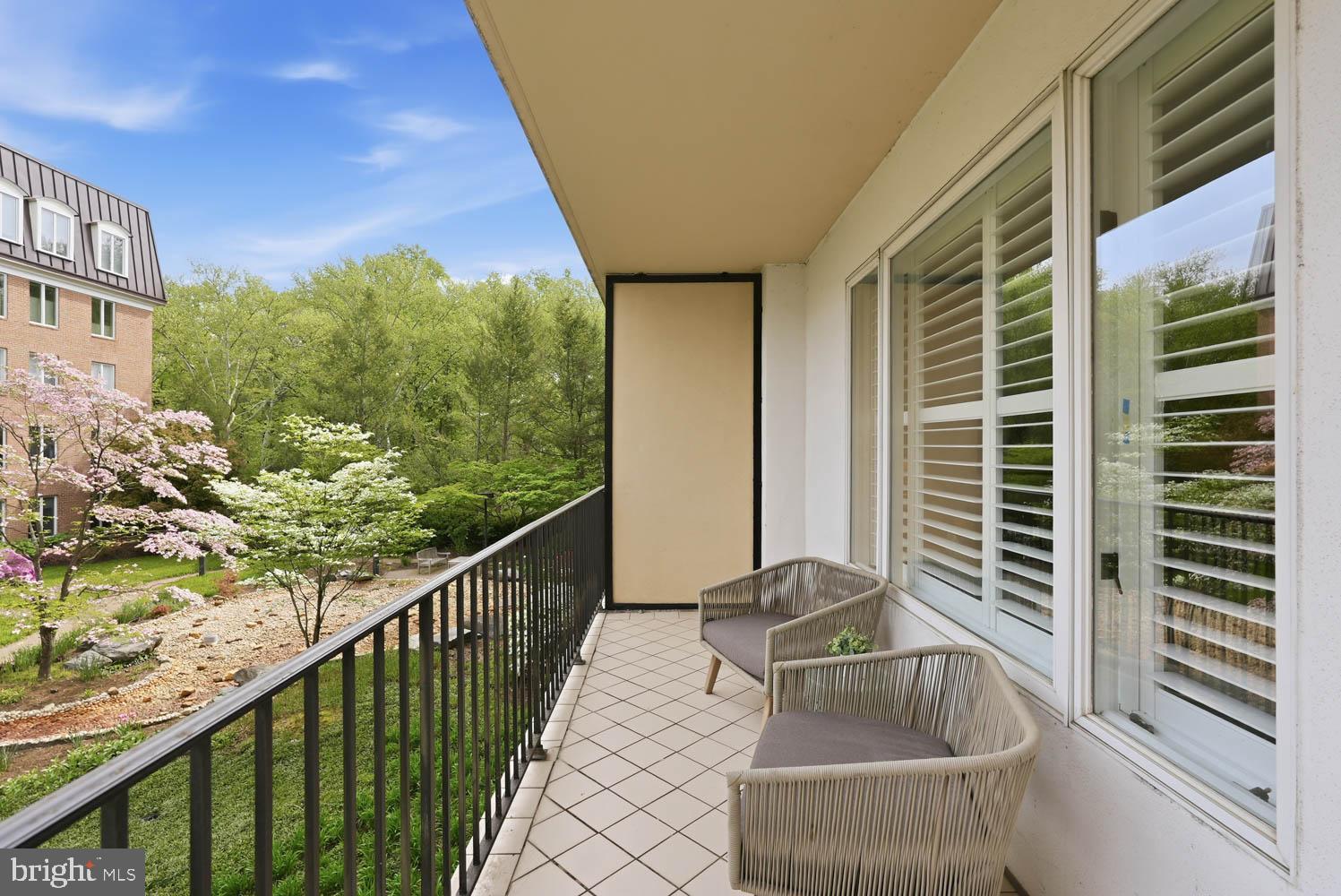 CHEVY CHASE - Residential