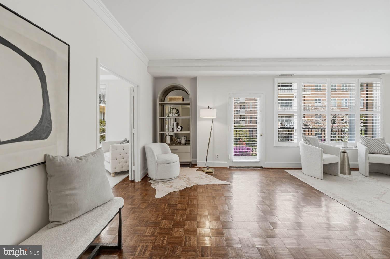 CHEVY CHASE - Residential