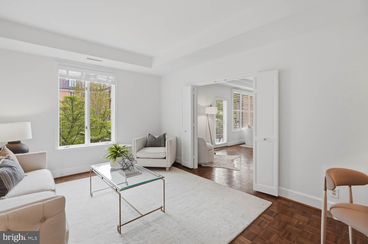 CHEVY CHASE - Residential