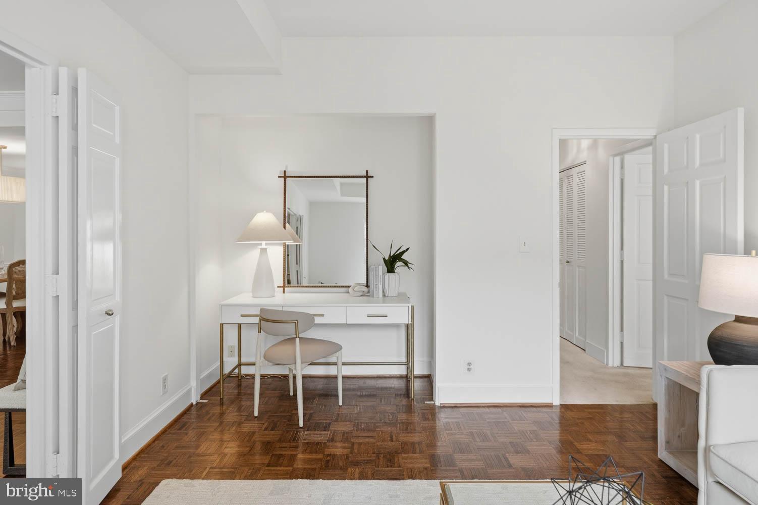 CHEVY CHASE - Residential