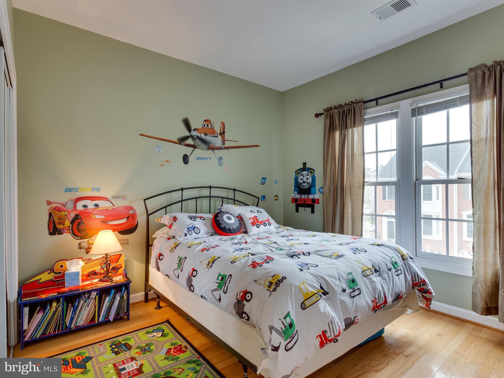 JAPONICA - Residential