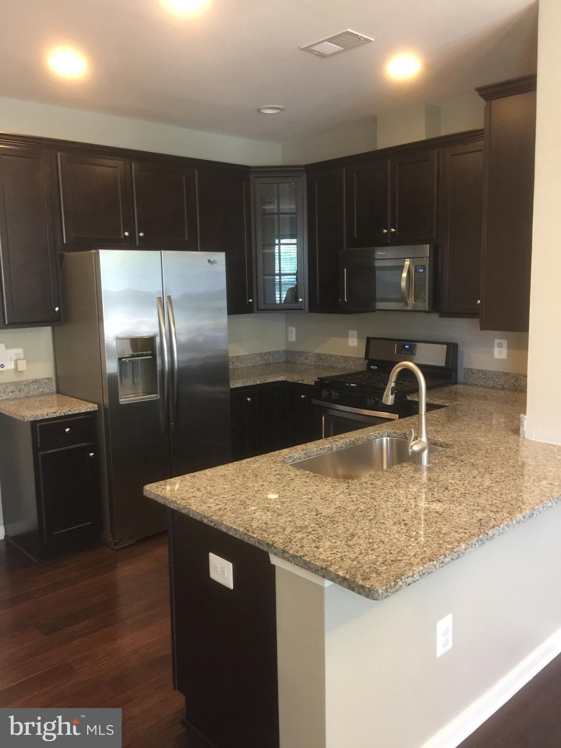 44097 VAIRA TERRACE 44097