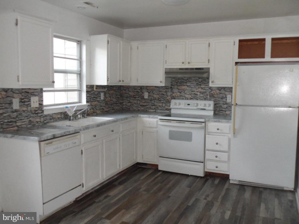 ST CHARLES LANCASTER - Residential