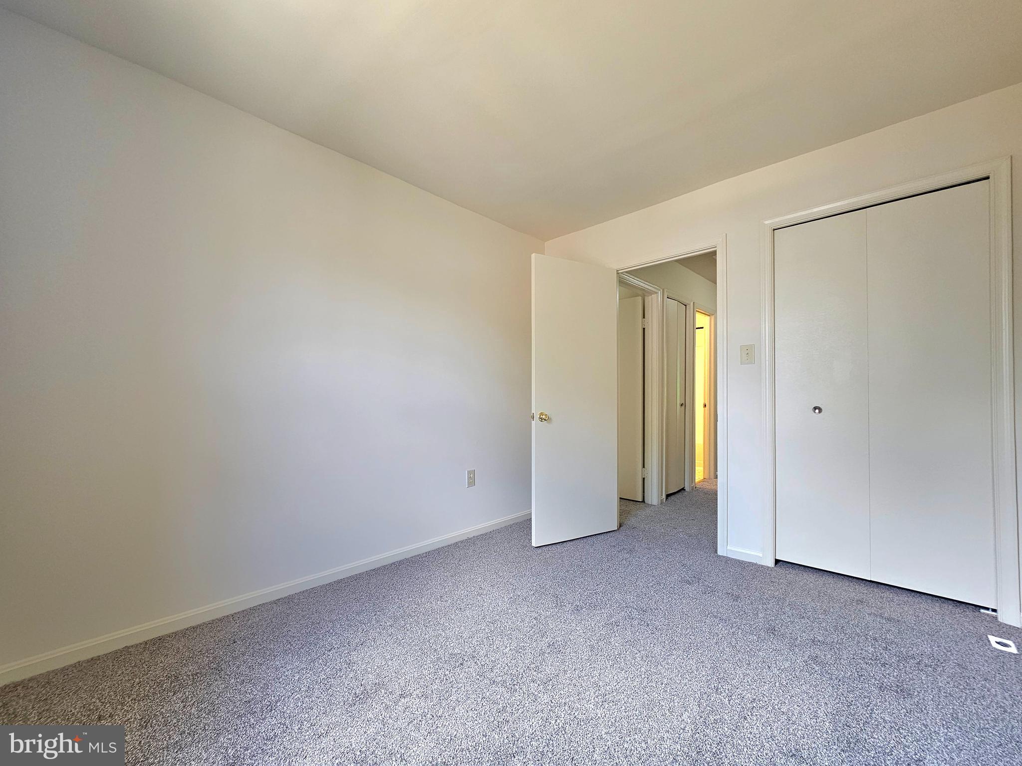 KING PARK WEST - Residential Lease