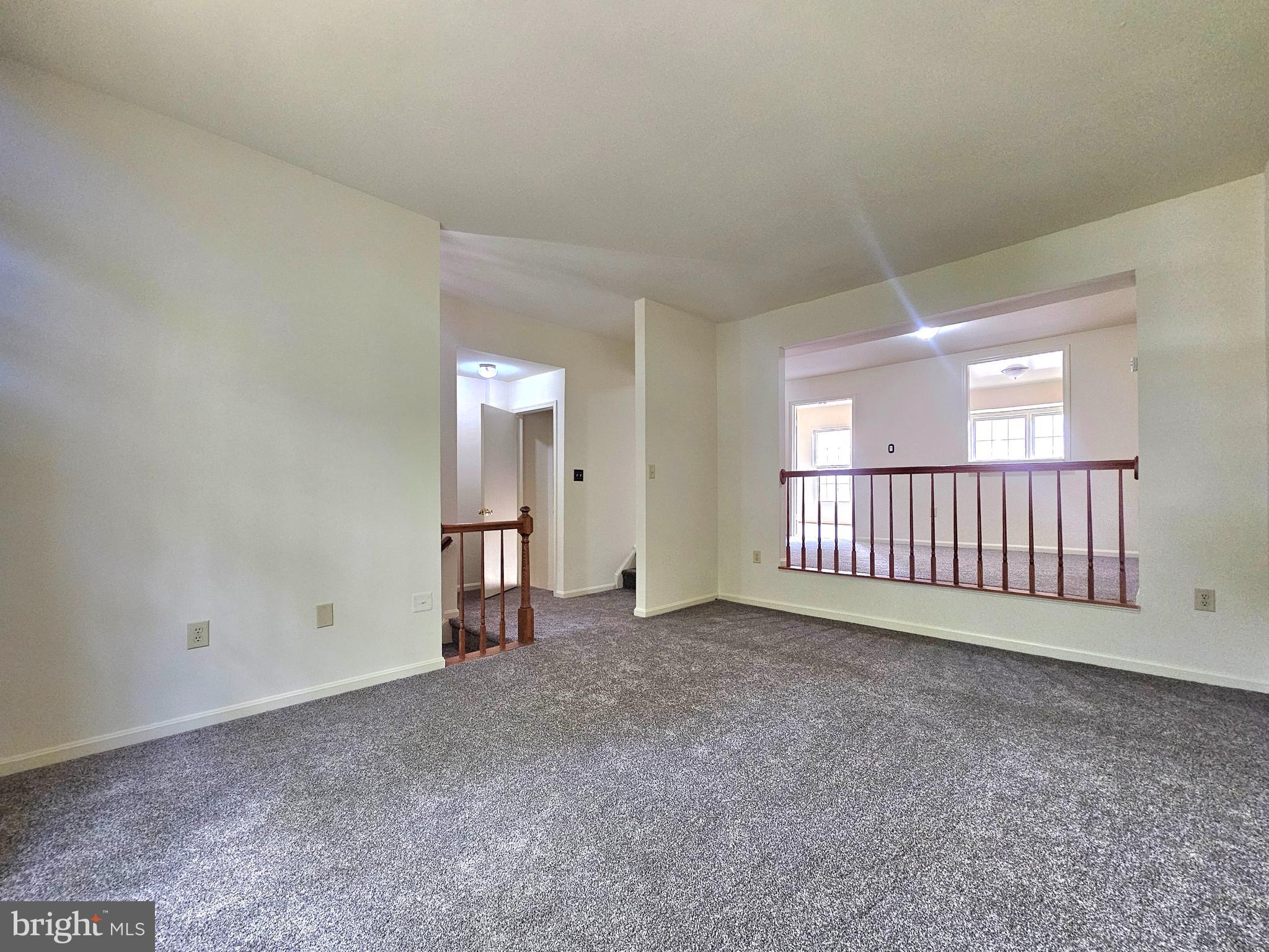 KING PARK WEST - Residential Lease