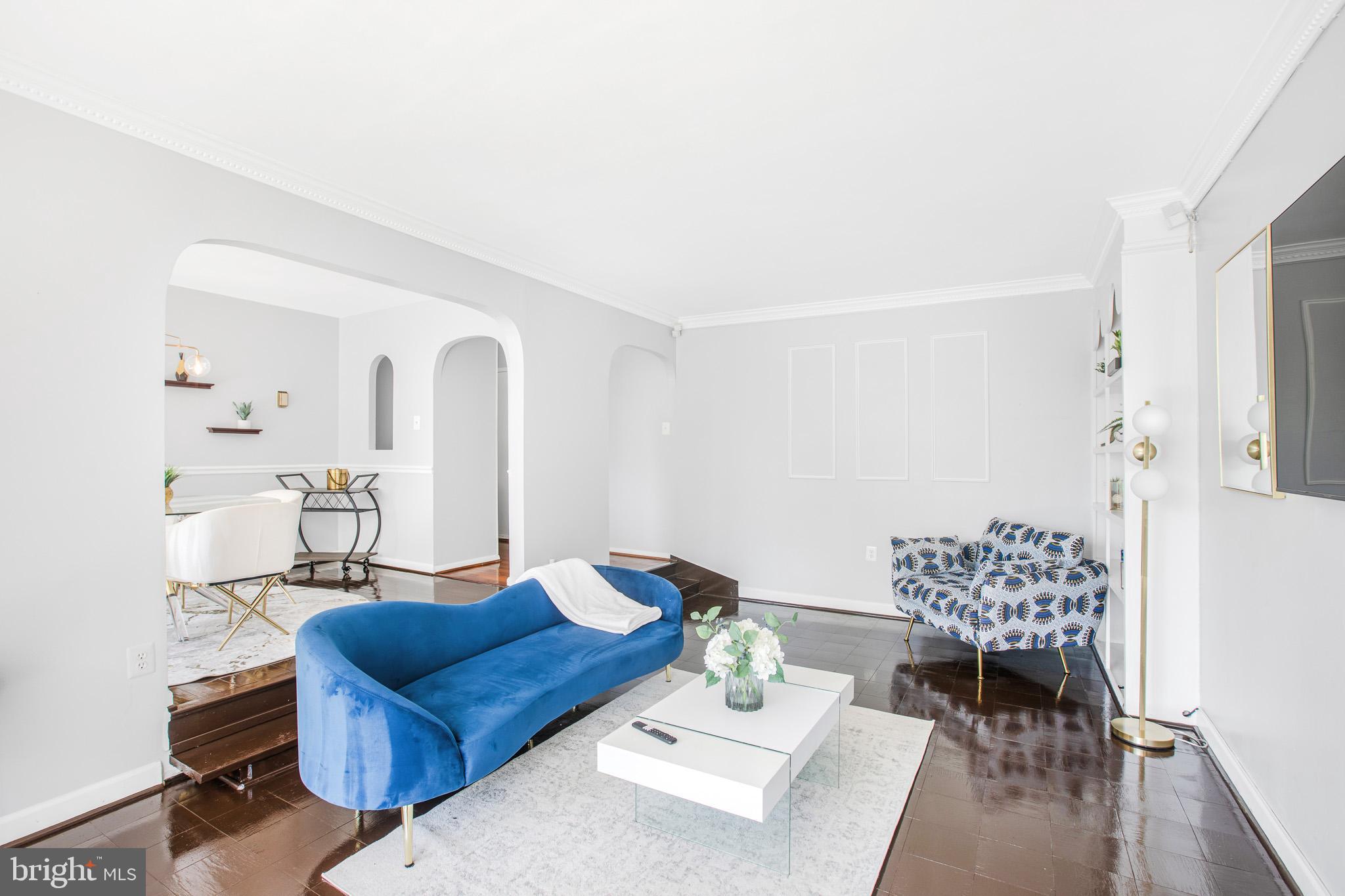 3333 UNIVERSITY BOULEVARD W 104