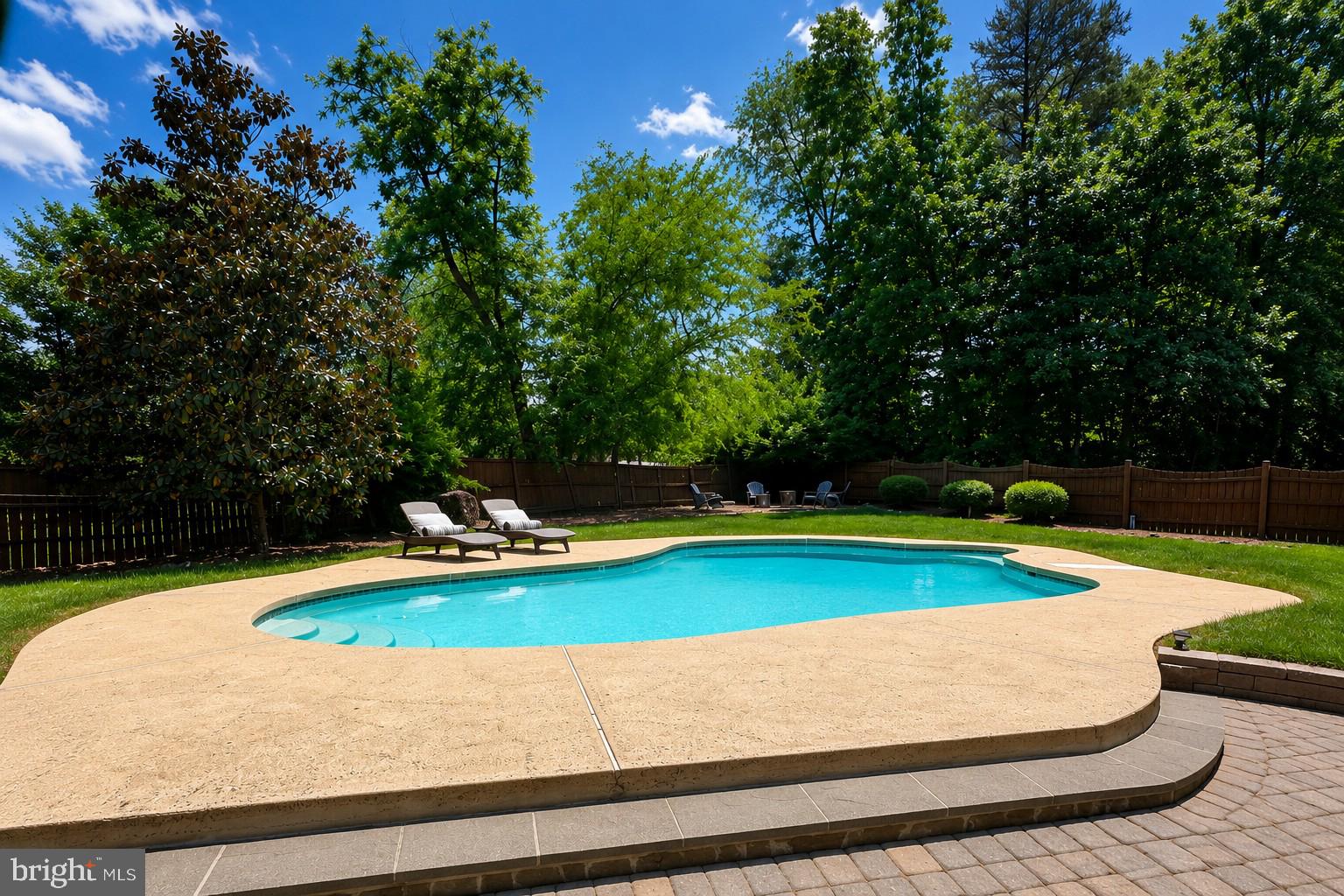 4517 WAVERLY CROSSING LANE