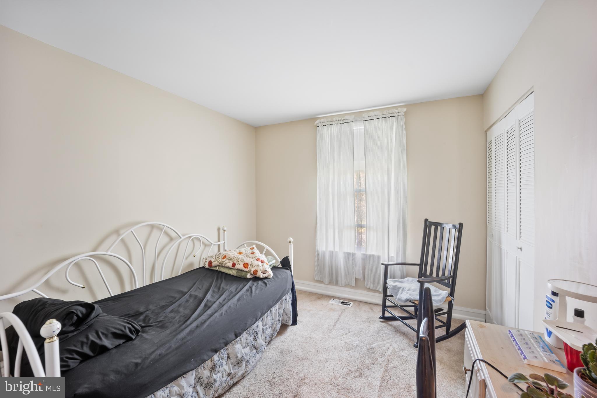 NESHAMINY VALLEY - Residential