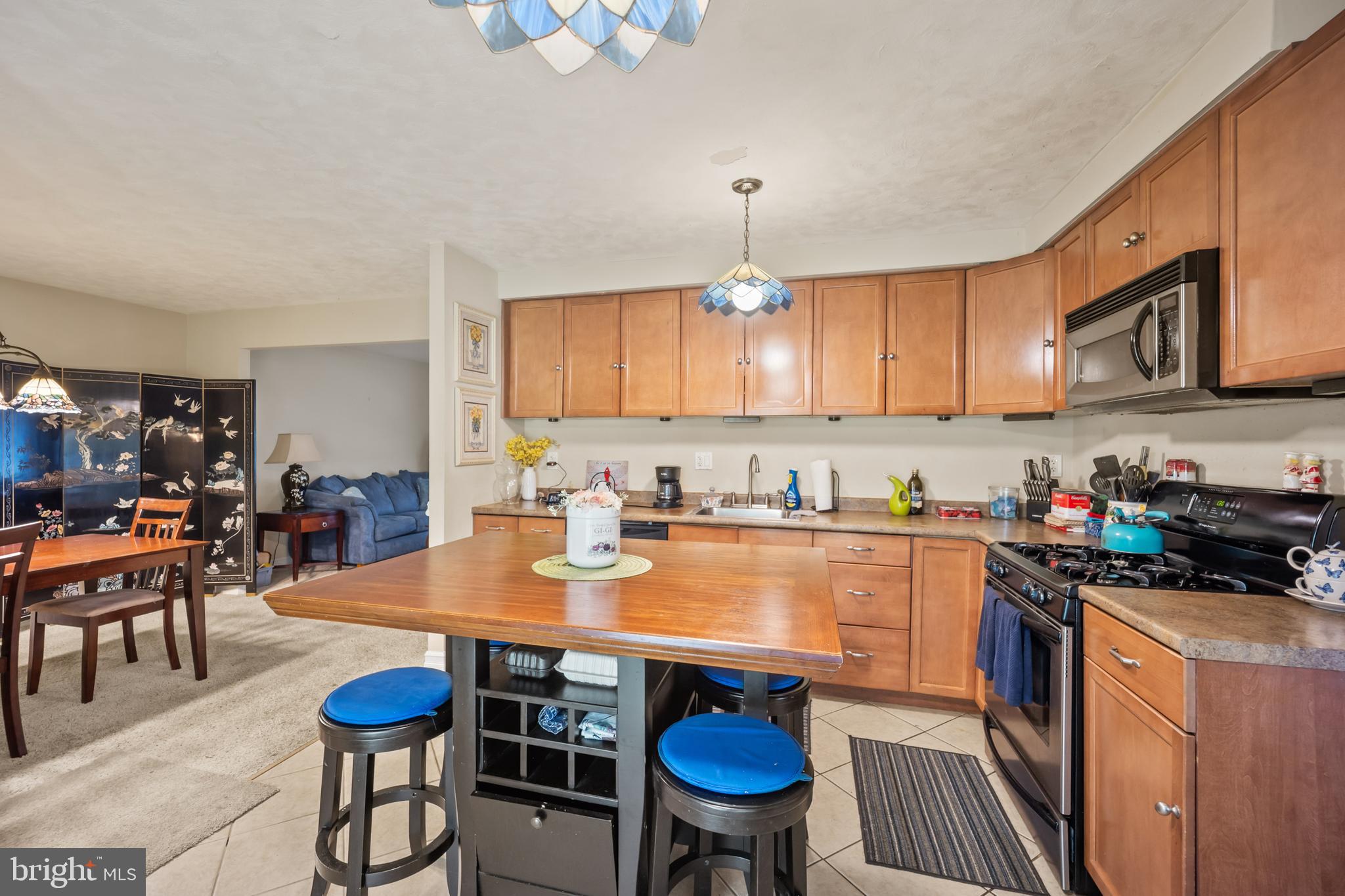 NESHAMINY VALLEY - Residential