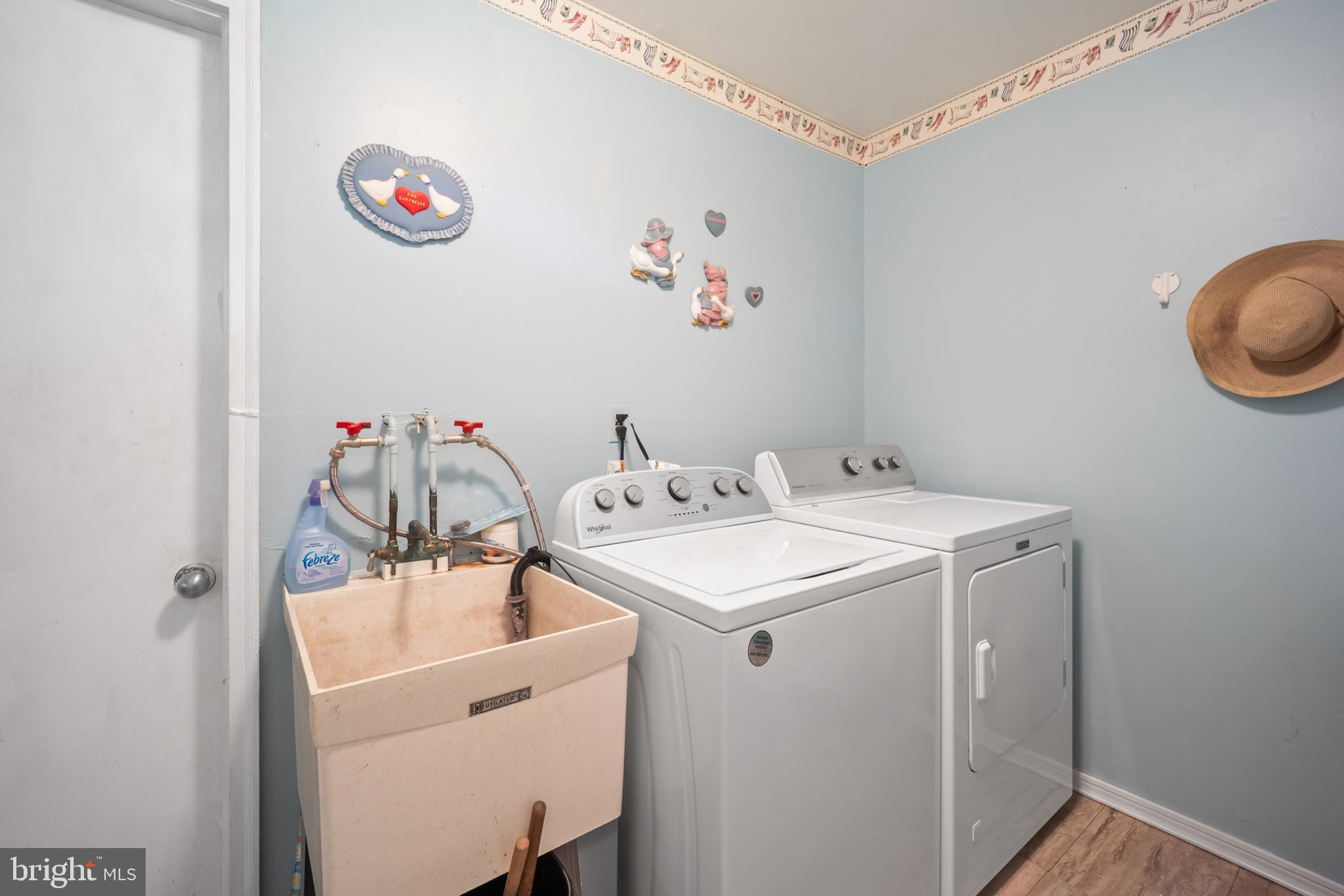 NESHAMINY VALLEY - Residential