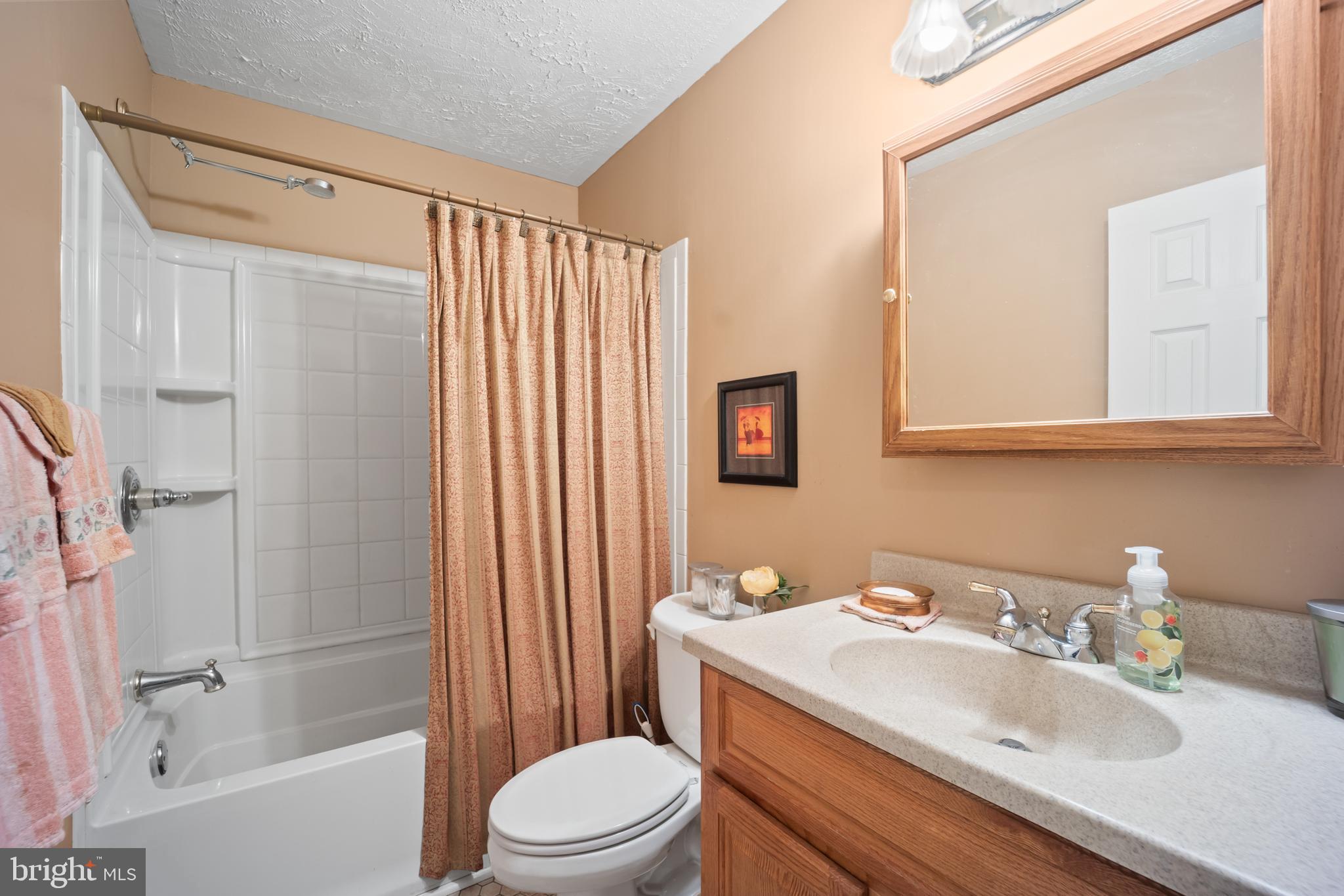 NESHAMINY VALLEY - Residential