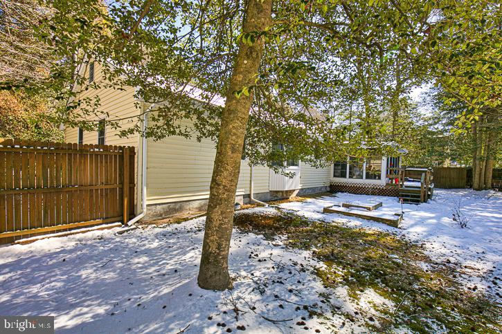 TALL TIMBER PARK - Residential