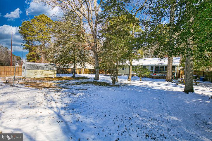 TALL TIMBER PARK - Residential