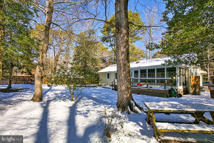 TALL TIMBER PARK - Residential