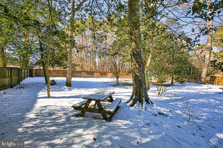 TALL TIMBER PARK - Residential