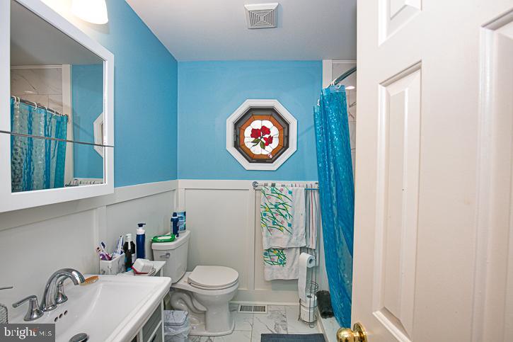 TALL TIMBER PARK - Residential