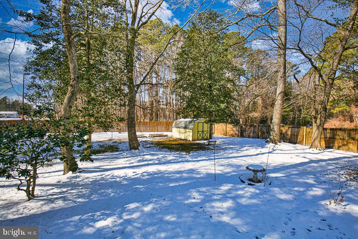 TALL TIMBER PARK - Residential