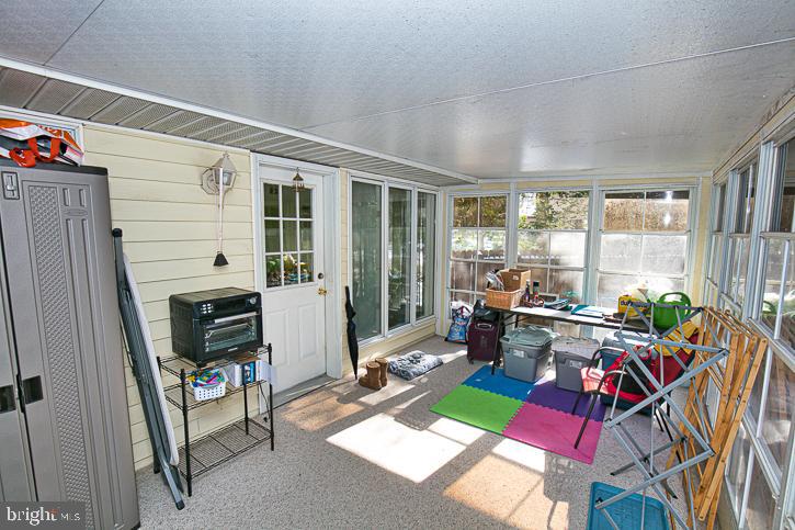 TALL TIMBER PARK - Residential