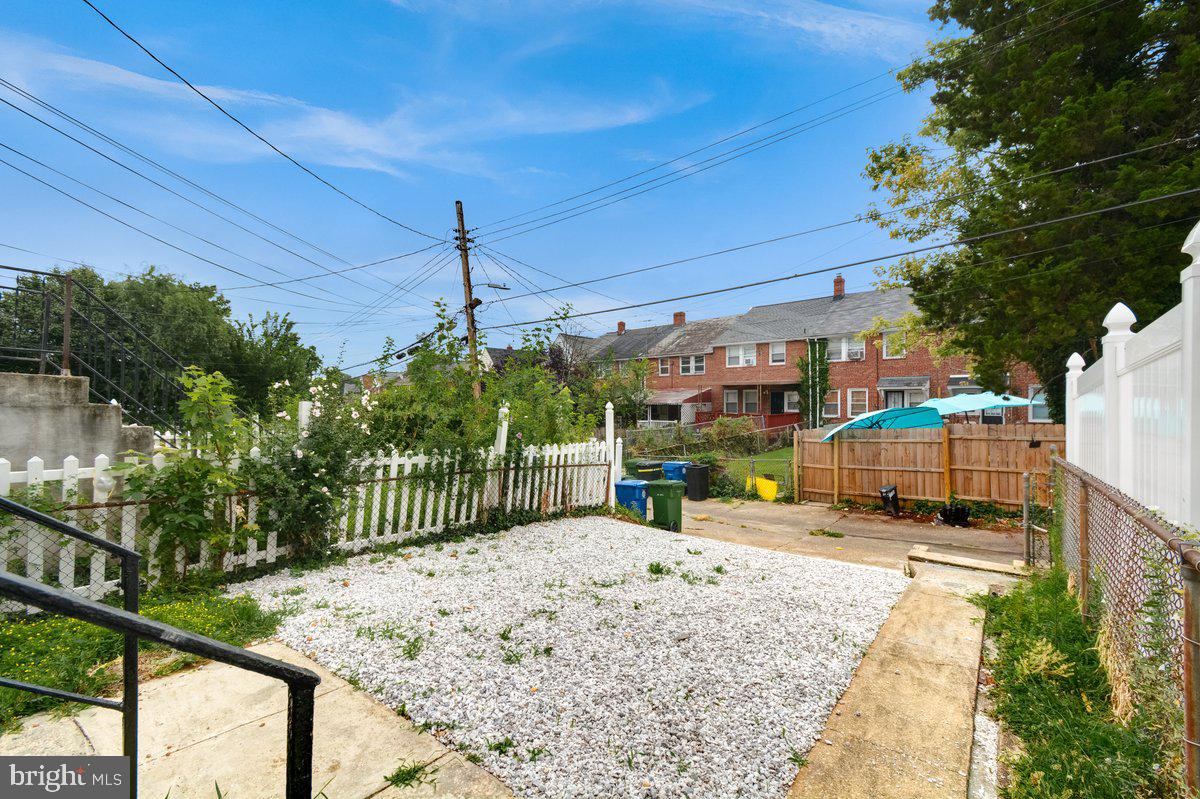 NORTHWOOD - Residential