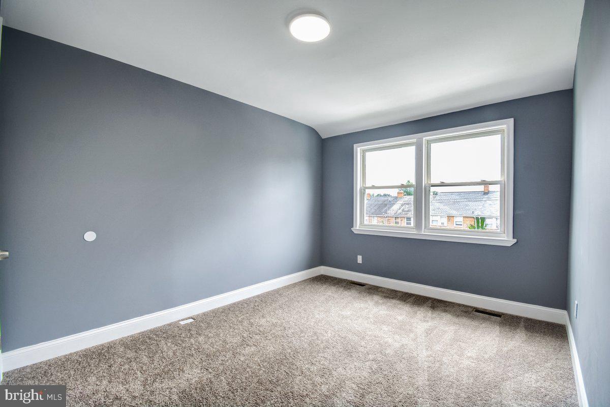 NORTHWOOD - Residential