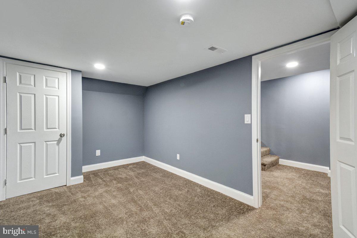 NORTHWOOD - Residential