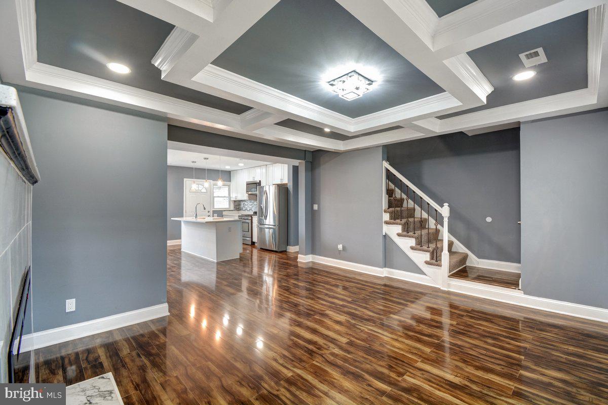 NORTHWOOD - Residential