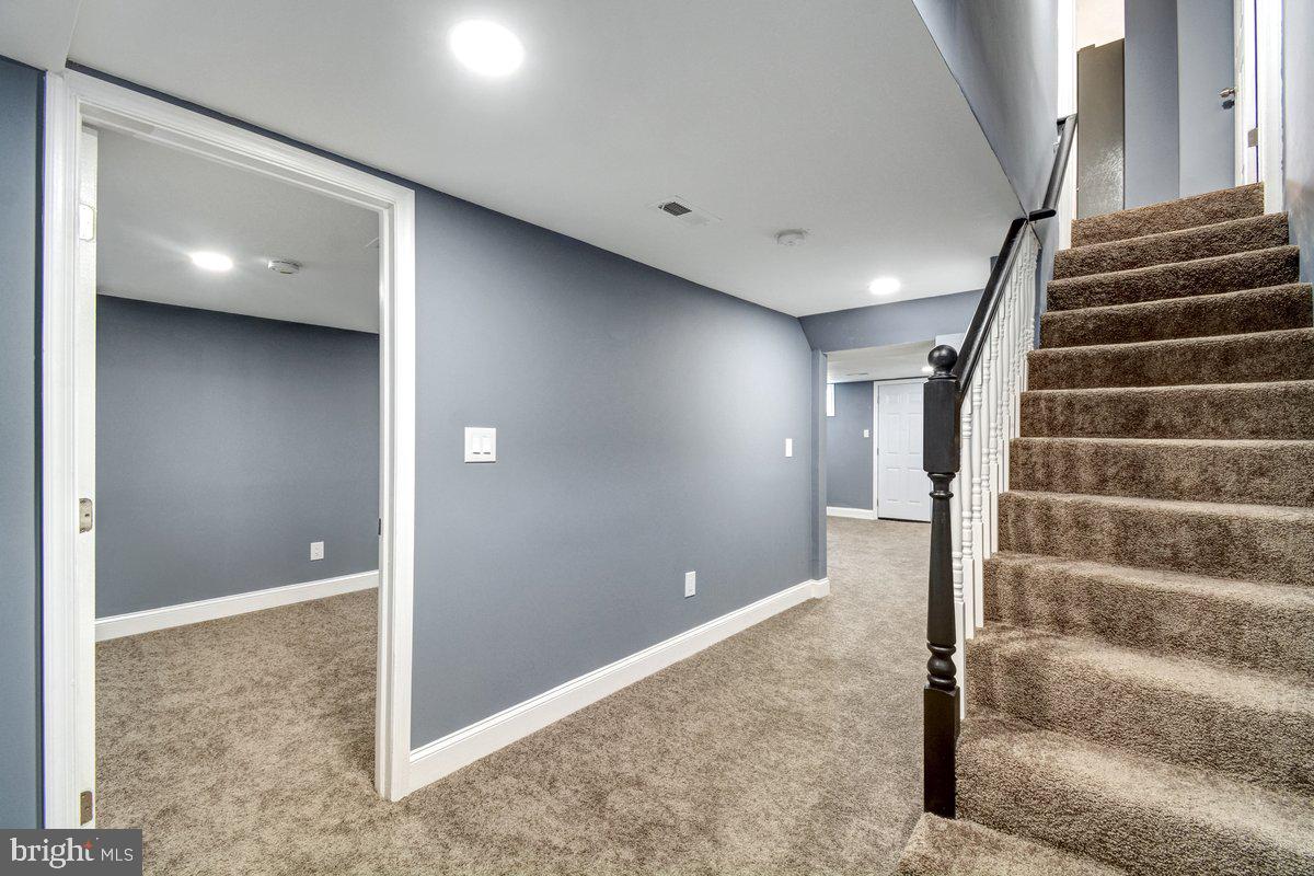 NORTHWOOD - Residential