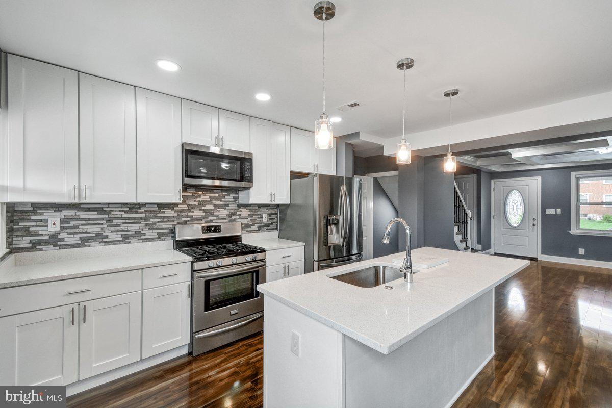 NORTHWOOD - Residential