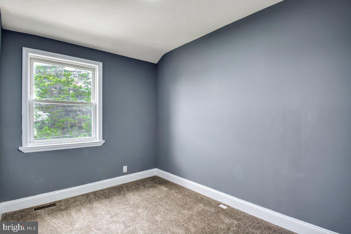 NORTHWOOD - Residential