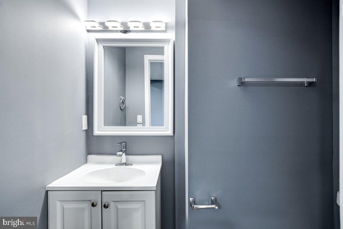 NORTHWOOD - Residential