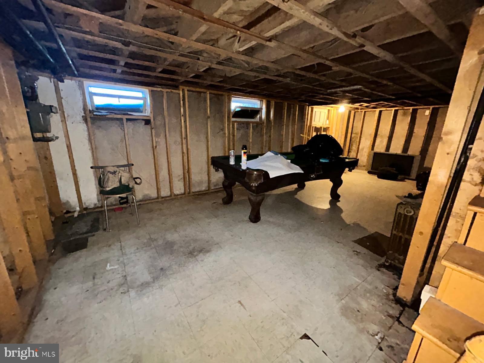 BROAD ACRES - Residential