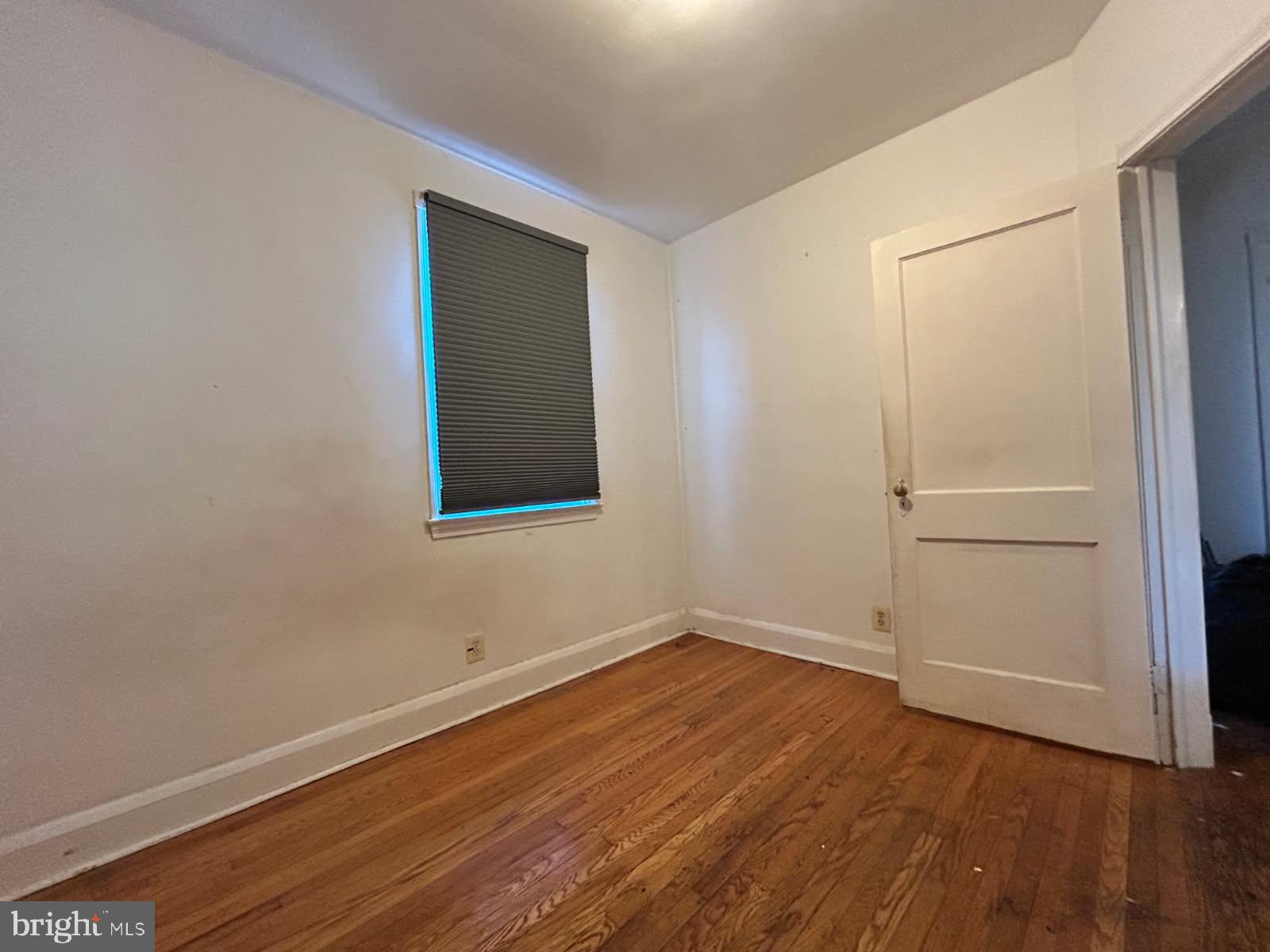 BROAD ACRES - Residential