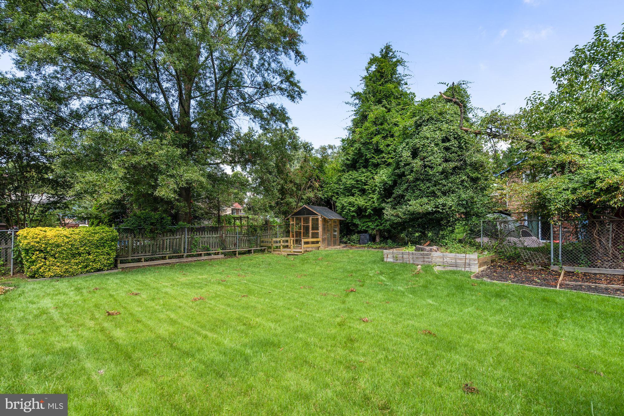 FRANKLIN KNOLLS - Residential Lease