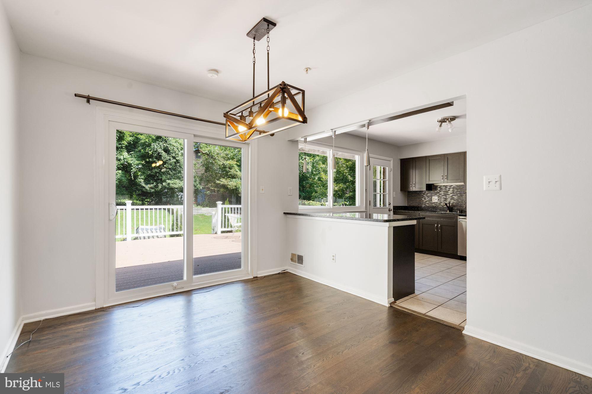 FRANKLIN KNOLLS - Residential Lease