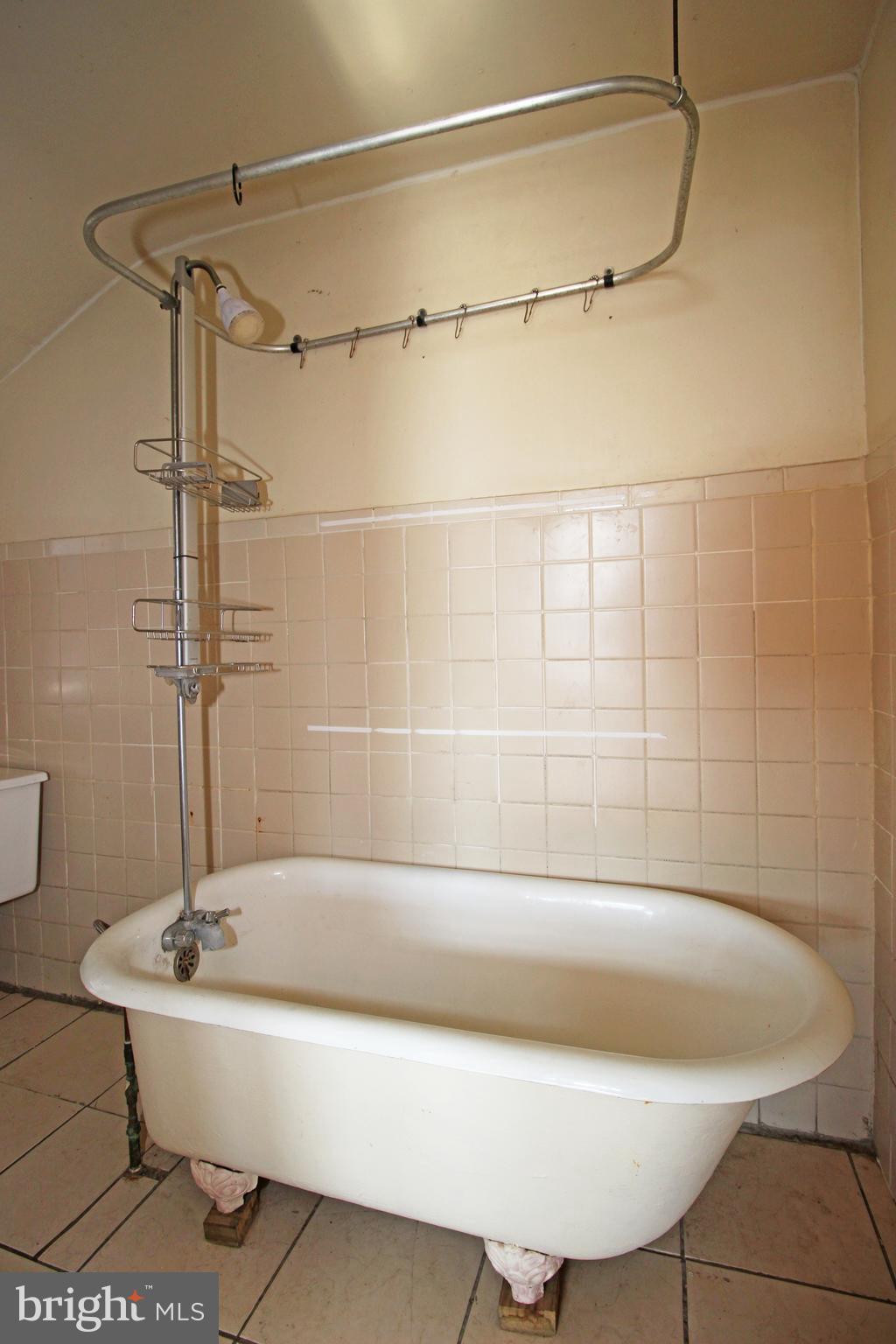 PHILADELPHIA (NORTH) - Residential