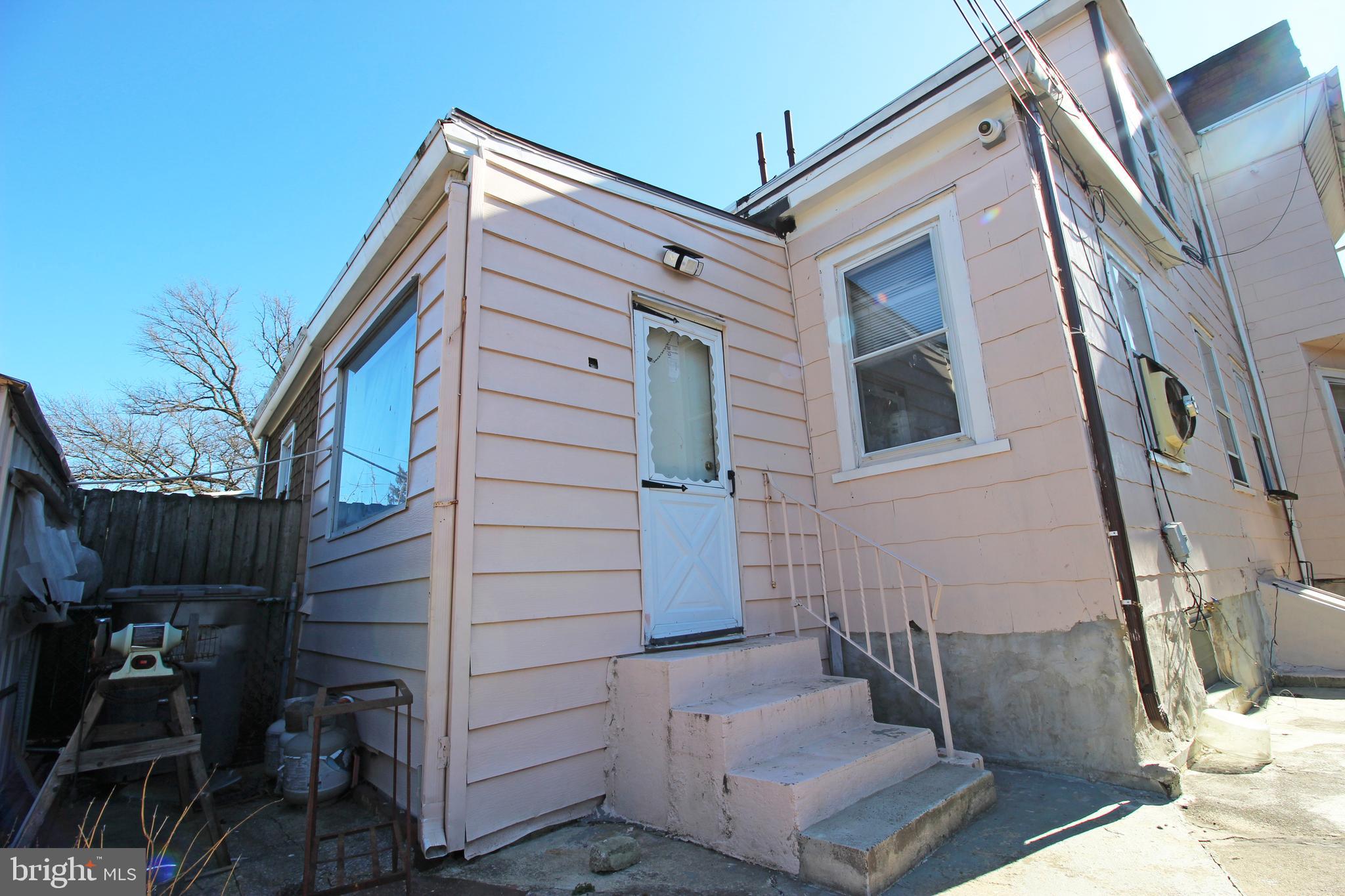 PHILADELPHIA (NORTH) - Residential