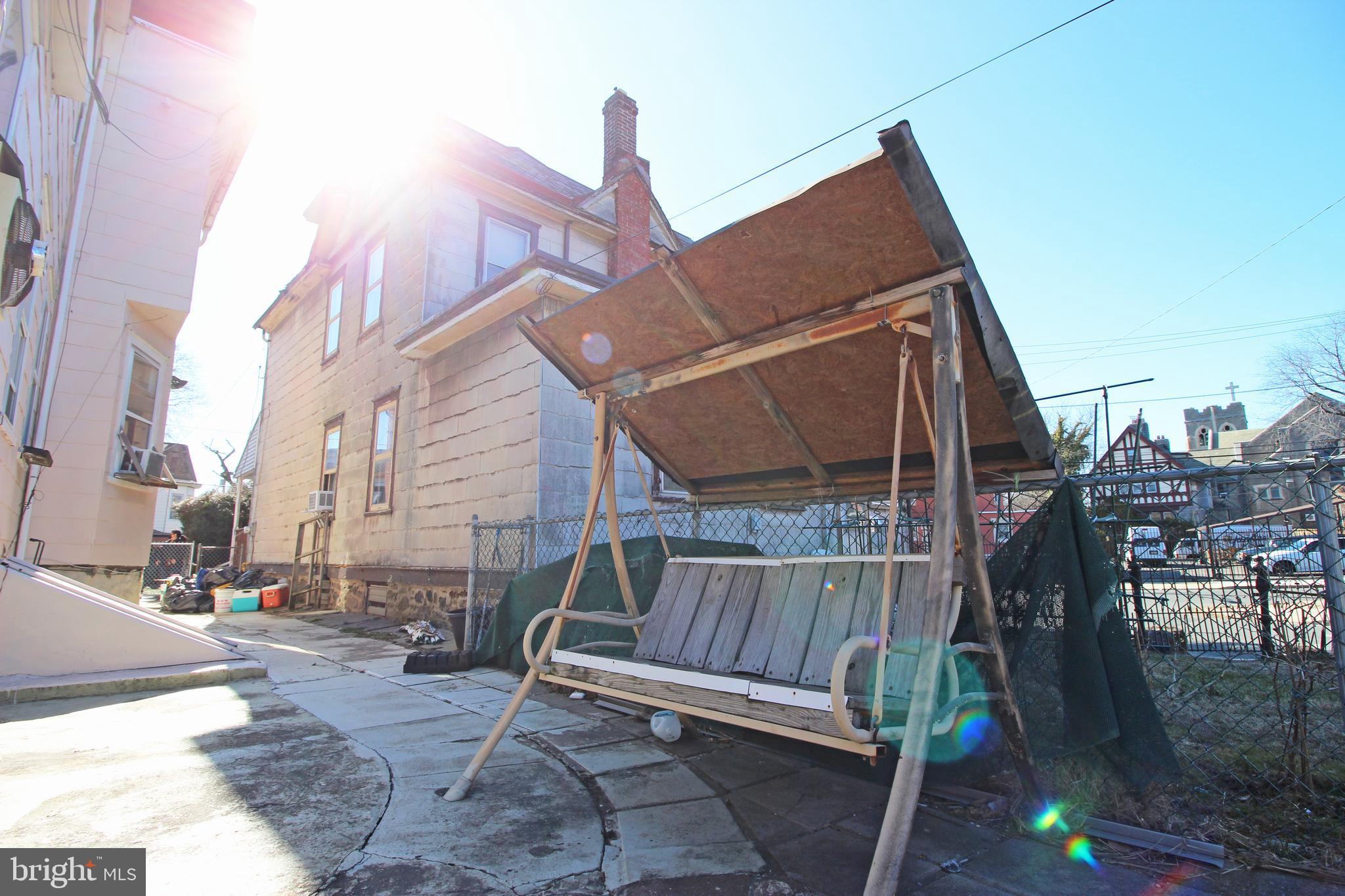 PHILADELPHIA (NORTH) - Residential