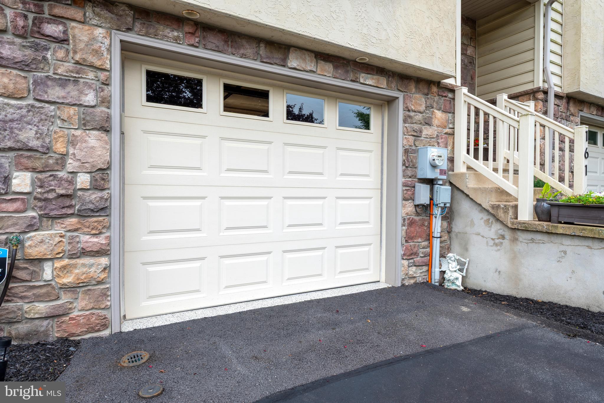 163 HAMPDEN DRIVE
