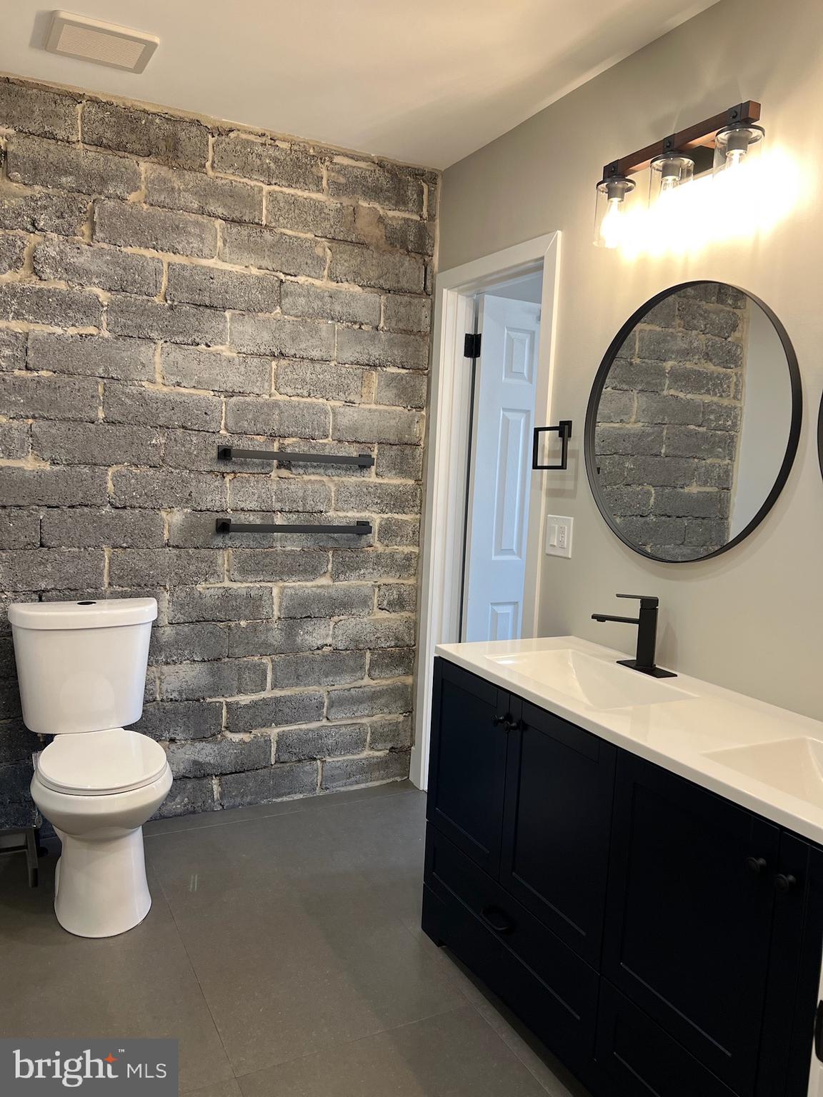 JUNIATA - Residential